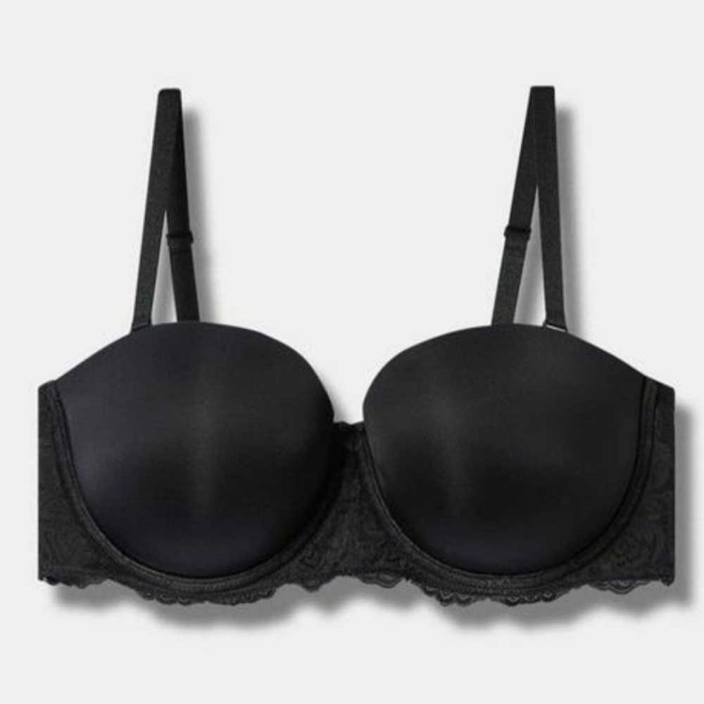 Torrid Lighltly Lined Multi-Way Convertible Strapless Bra Size 42DDD